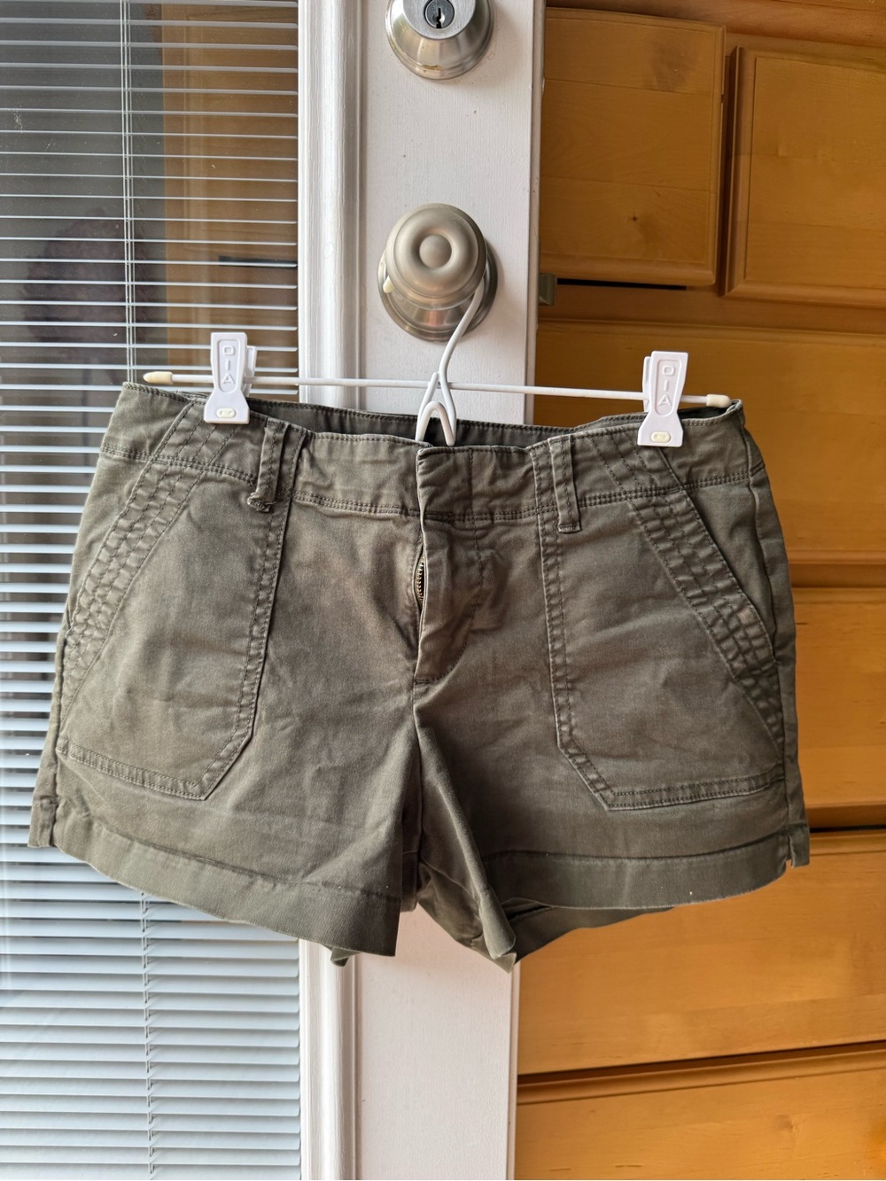Old Navy Olive Green Women's Cotton Utility Shorts